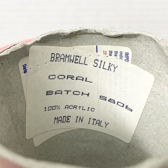 Bramwell Silky Knitting Machine Yarn Cone 100% Acrylic Coral weight 1LB 5.4oz - Picture 4 of 4